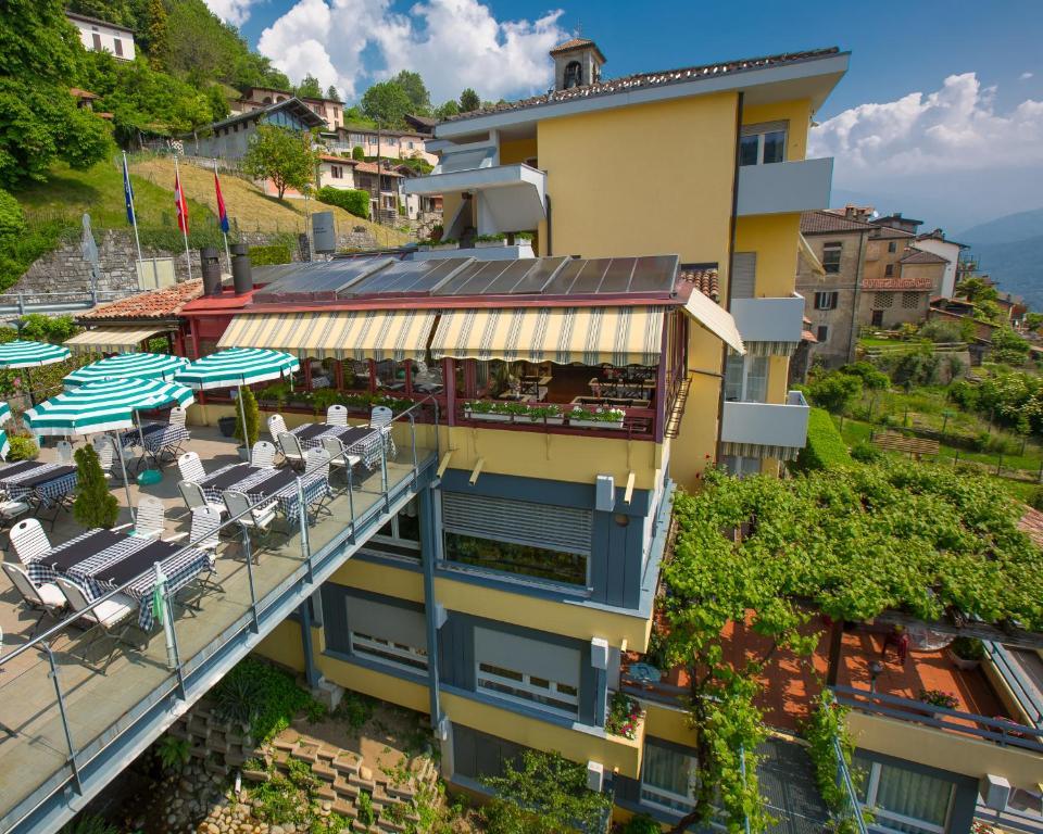 Al Ponte Hotell Cademario Exteriör bild